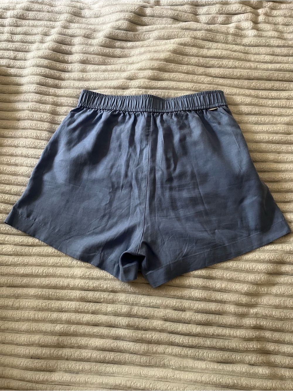 Vuori Blue Linen Blend Shorts - Picture 8 of 13